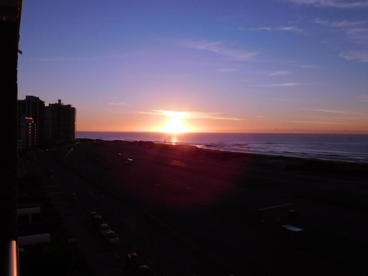 Depto Frente Al Mar - Punta Del Este - Uruguay Exterior photo